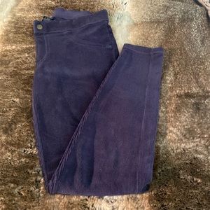 Hue navy corduroy jeggings.